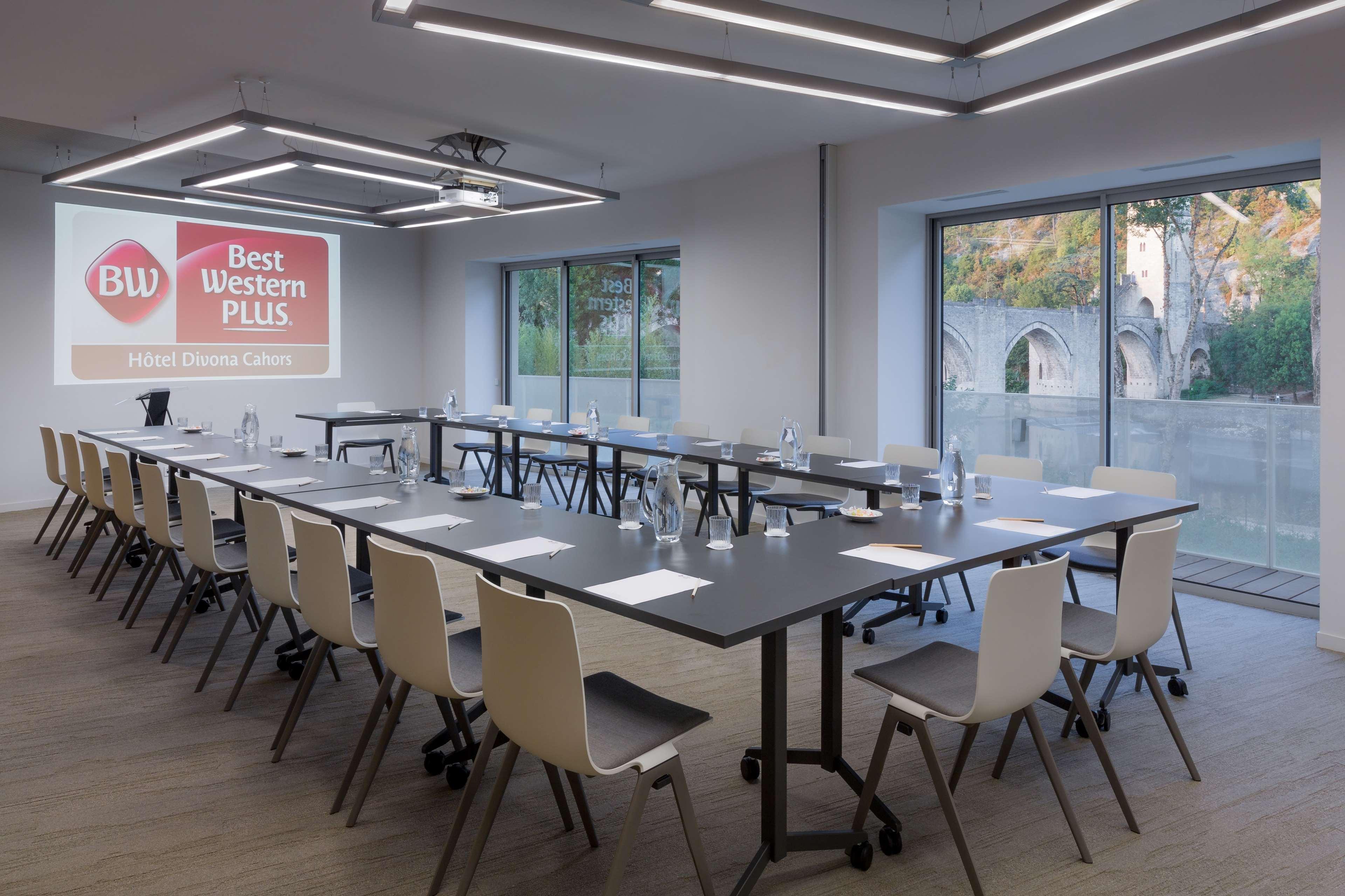 Best Western Plus Hotel Divona Cahors Exterior photo